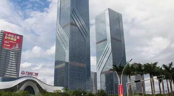 东方红文体广场