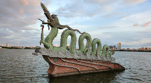 Vườn Hoa Lạc Long Quân