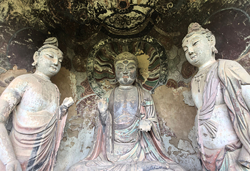 麦积山石窟第 55 张图片