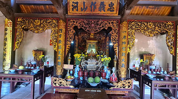 Tràng An Ancient Temple