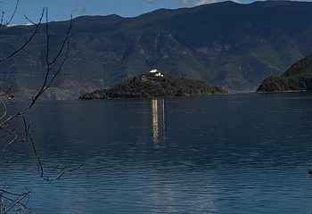 泸沽湖第 211 张图片