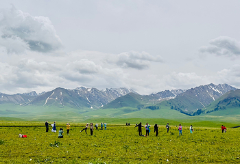 那拉提旅游风景区第 30 张图片