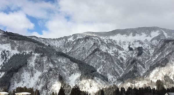 白山一里野温泉滑雪场