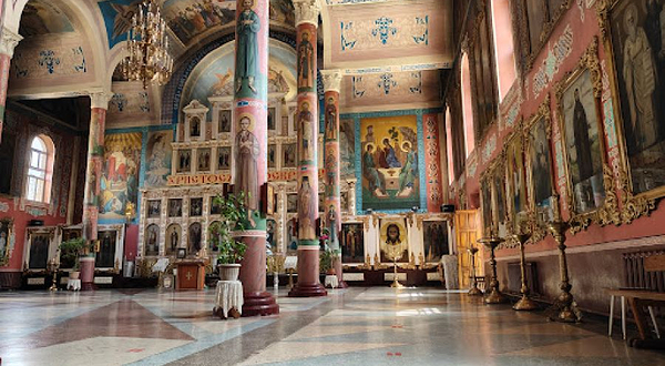 Sobor Uspeniya Presvyatoy Bogoroditsy