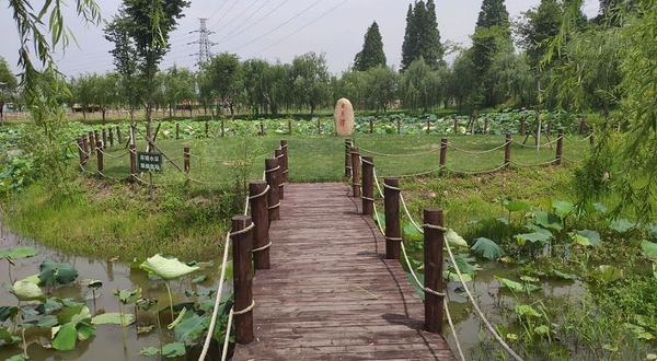 湖州玲珑湾景区（台湾村）