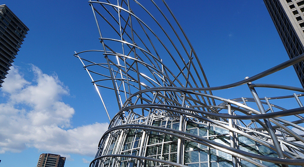 国立国际美术馆