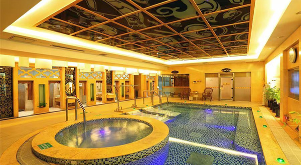 港湾一号美食水疗会