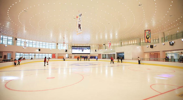 欧悦真冰场(天山店)