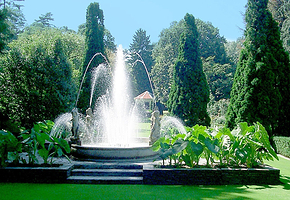 塔兰托别墅植物园