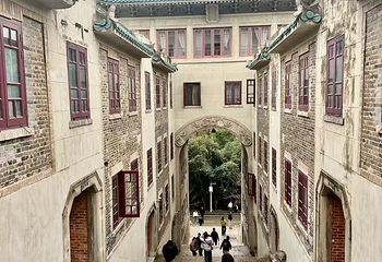武汉大学第 34 张图片