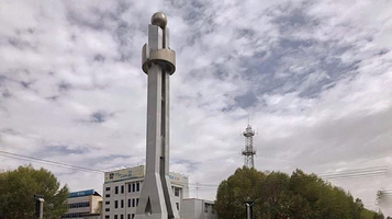 格尔木市盐湖广场