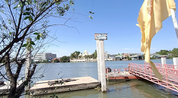 Wat Phet Samuth Woravihan