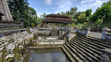 Pura Goa Gajah