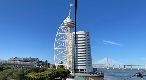 Telecabine Lisbon - North Station