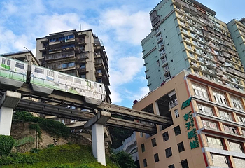 李子坝轻轨站第 34 张图片
