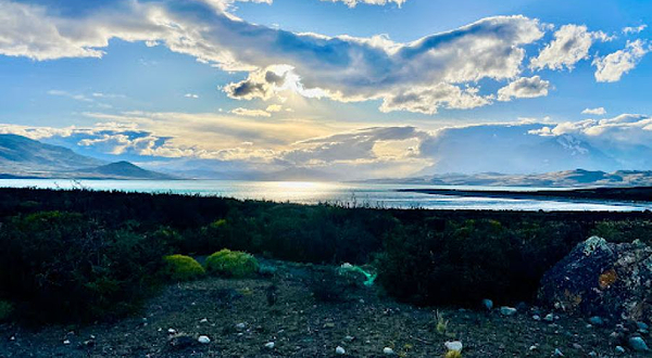 Lago Sarmiento view