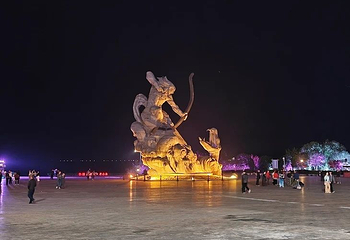 巴陵广场第 157 张图片