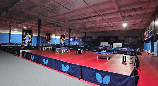 Central tennis center