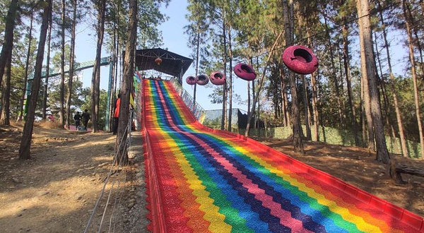 欢乐丛林户外乐园