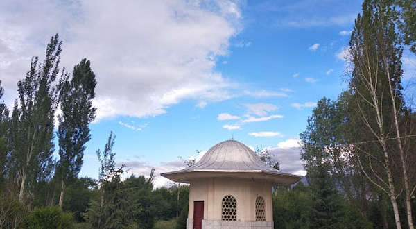 Ak Mosque