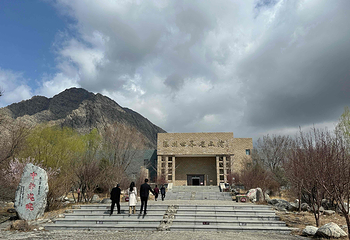 贺兰山岩画第 42 张图片