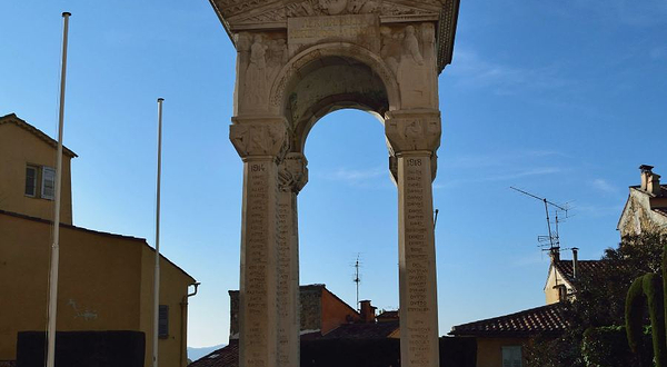 格拉斯阵亡将士纪念碑