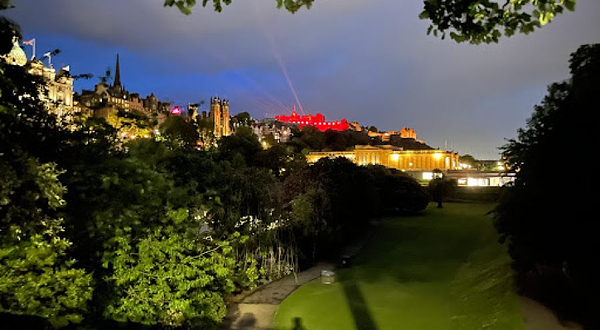 Waverley Bridge viewpoint