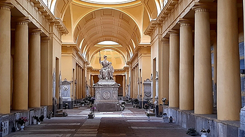 博洛尼亚纪念碑