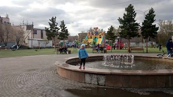 Detskaya Ploshchadka Za Dom Kul'tury Molodezhnyy