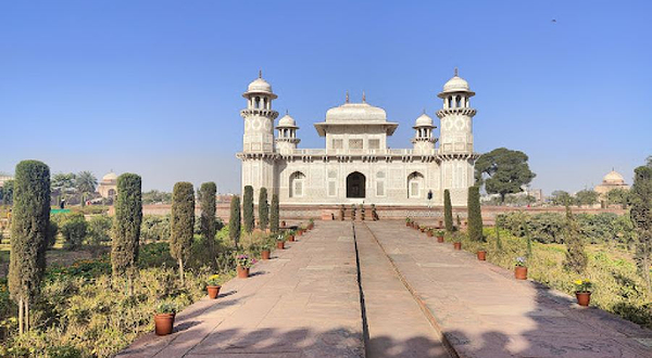 Itmad-ud-Daulah View Point