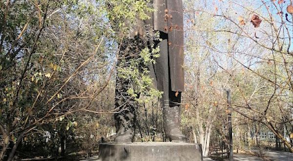 Former Alley of Lenins