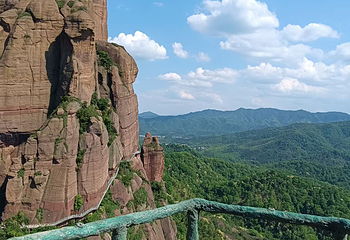 龟峰风景名胜区第 15 张图片