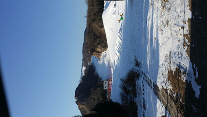 梅苑南山滑雪场第 5 张图片