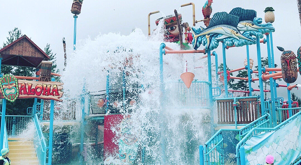 雪岳韩华温泉水乐园