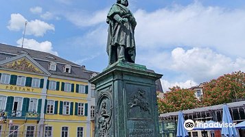 贝多芬纪念雕像