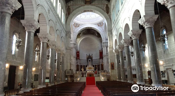 图尔圣马丁圣殿