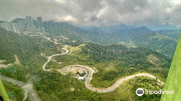 阿娃娜云顶高原高尔夫球场