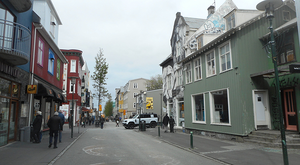 劳格威格尔购物街