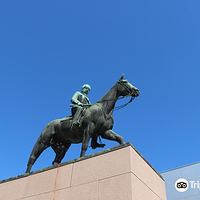 曼纳海姆元帅骑马雕像