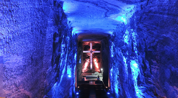 锡帕基拉盐矿大教堂