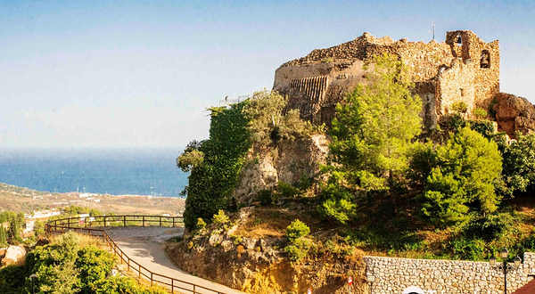 La Ermita Virgen De la Pena