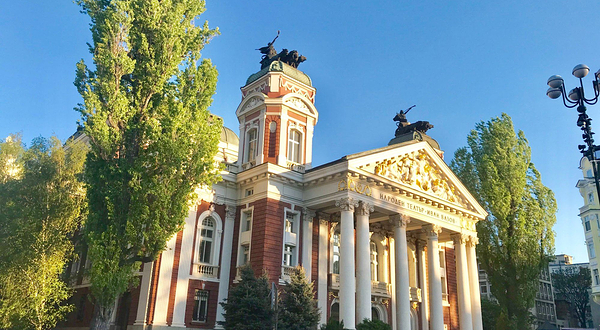 伊万·瓦佐夫国家剧院