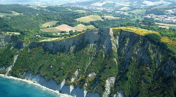 蒙圣巴托洛自然公园