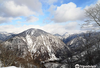 白山一里野温泉滑雪场第 2 张图片