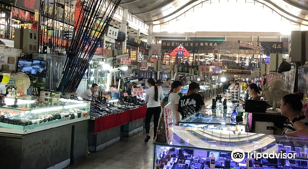 新洋市场(吉庆里西区西南)