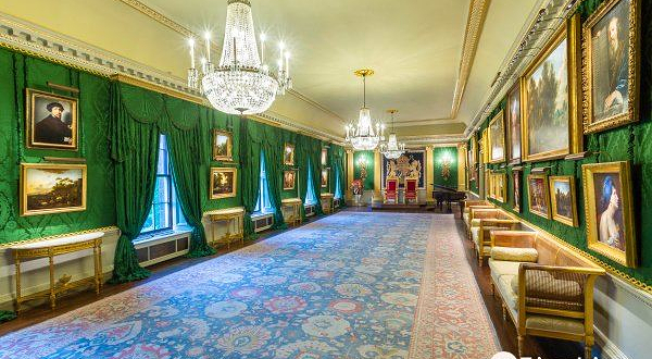 希尔斯伯勒城堡