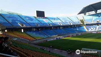 水原世界杯体育场