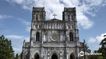 Nhà Thờ Mằng Lăng