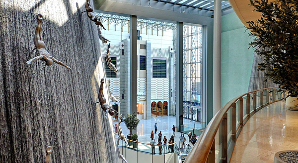 迪拜购物中心瀑布