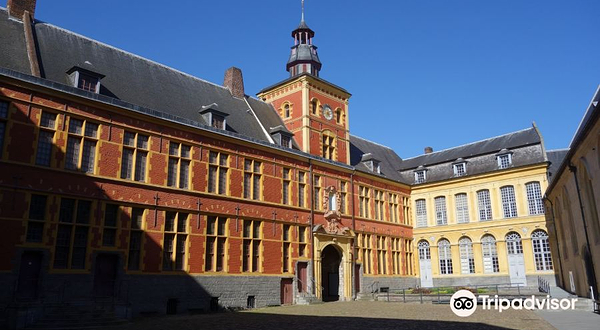 里尔伯爵夫人济贫院博物馆